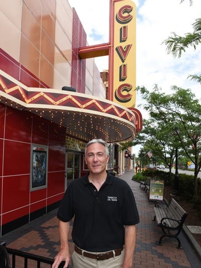 Scott Freeman retires after nearly 15 years at the helm of the Farmington Civic Theater